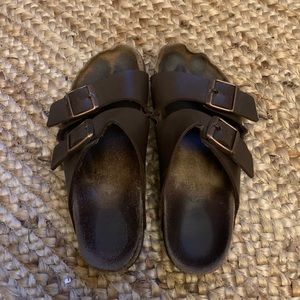Size 38 Birkenstocks arizona style